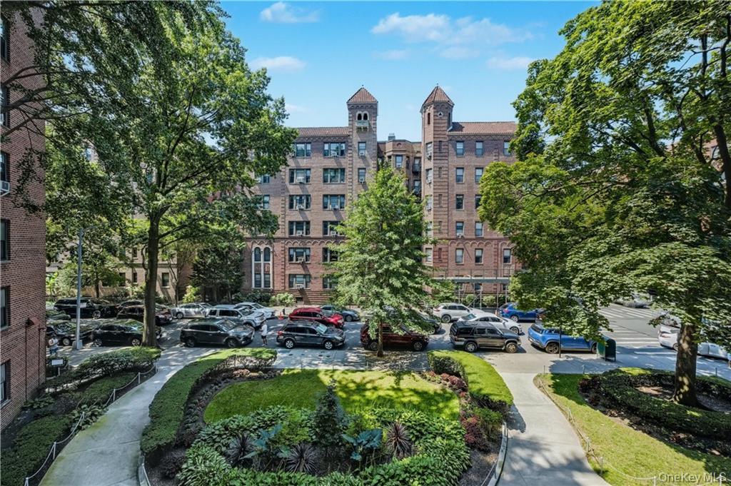 35-11 85th Street # 3H, Jackson Heights, NY 11372