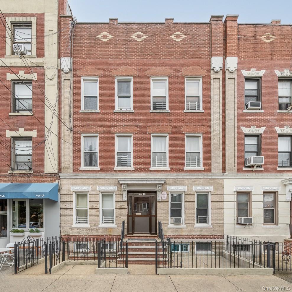 4316 25th Avenue, Astoria, NY 11103