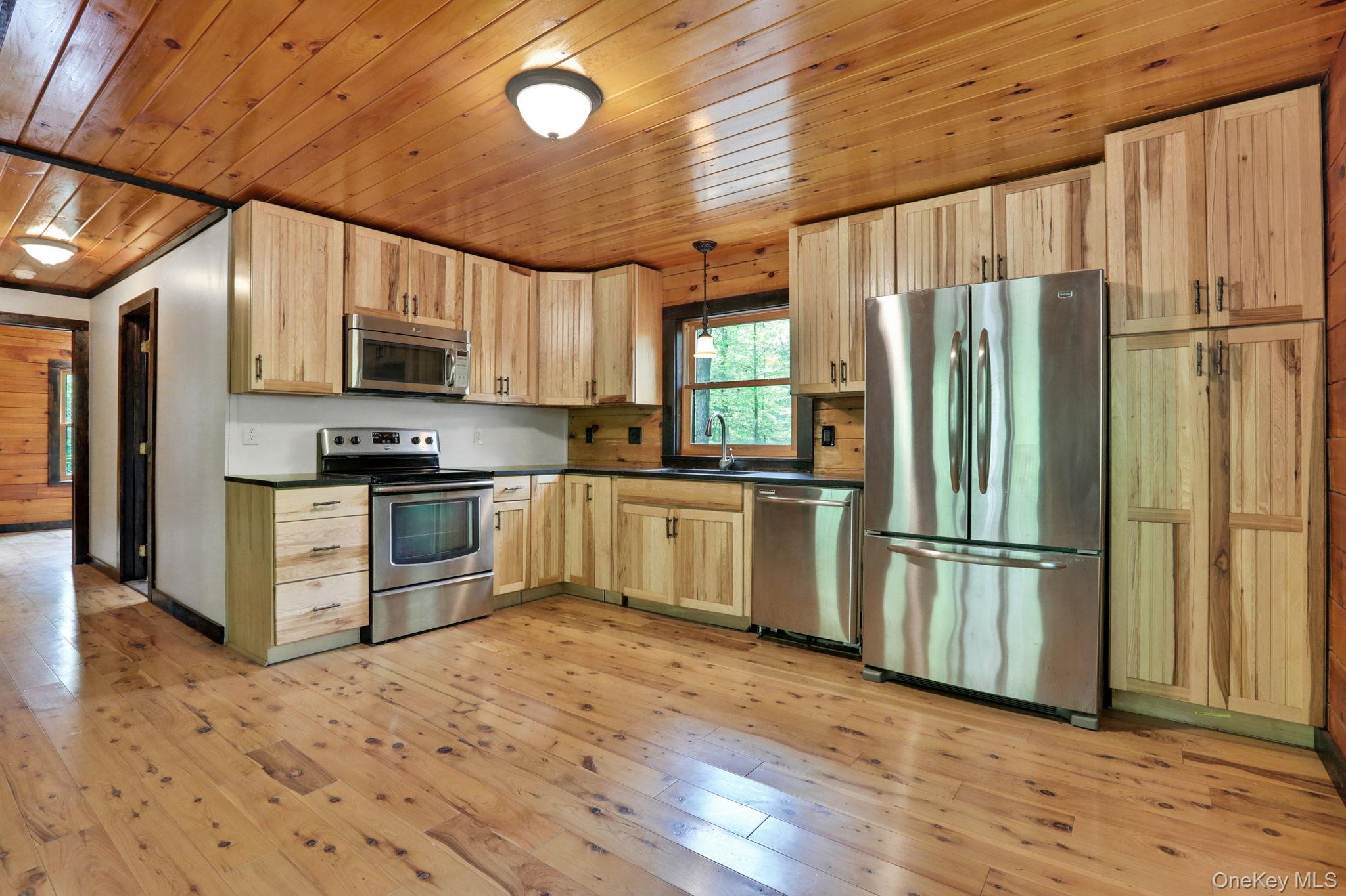 38 Nirvana Way, Cairo, NY 12413