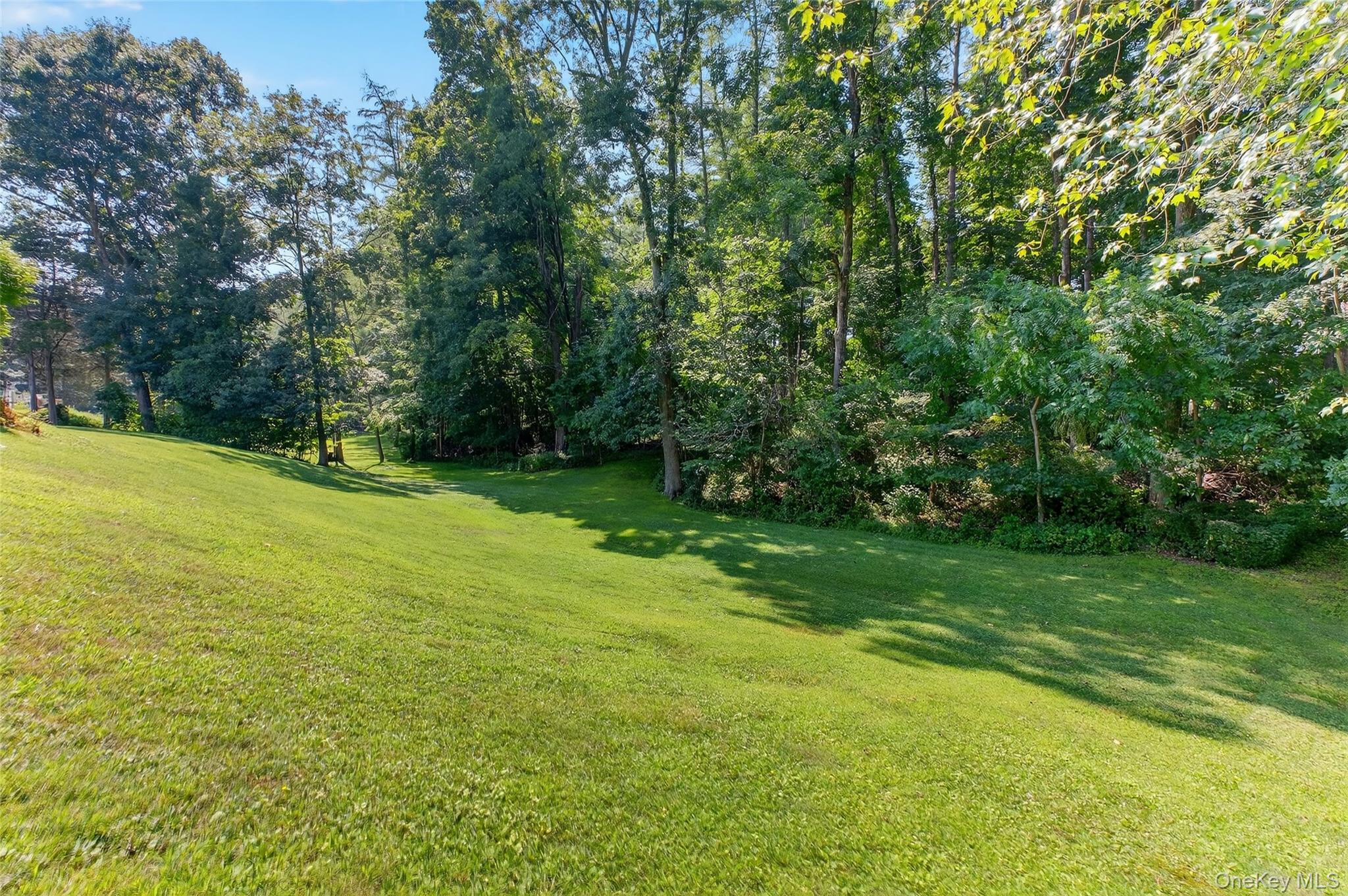 11 Taconic Drive, Hopewell Junction, NY 12533