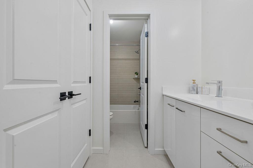 17 Union Road # 203, Spring Valley, NY 10977