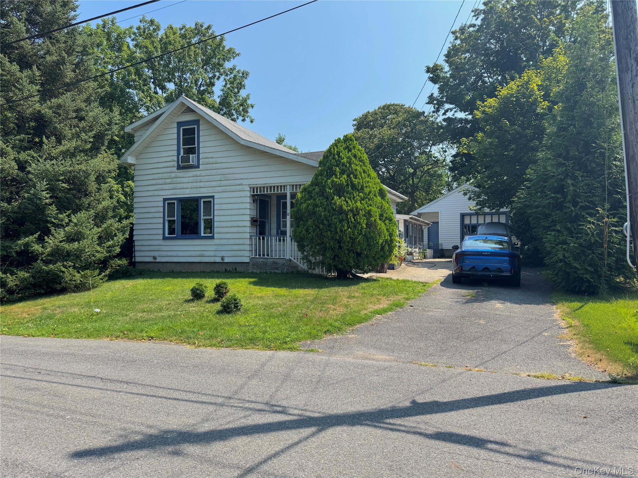 12 Clinton Avenue, Catskill, NY 12414