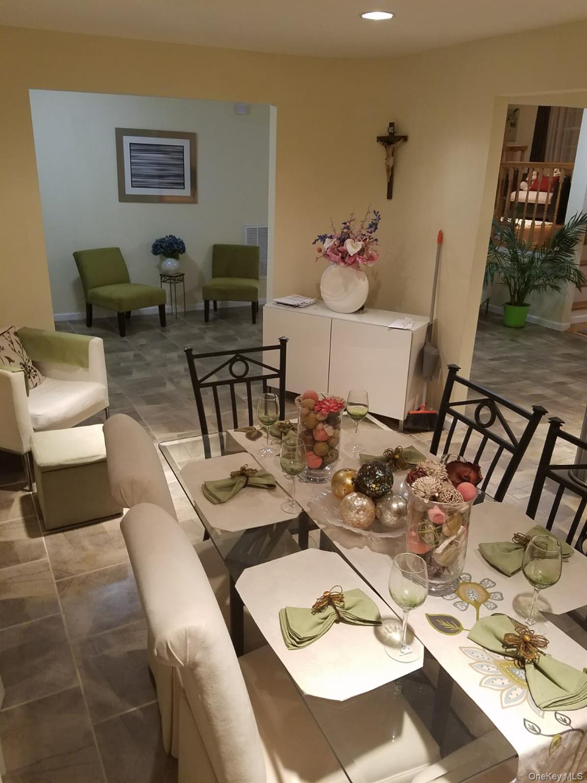 170 Root Avenue, Central Islip, NY 11722