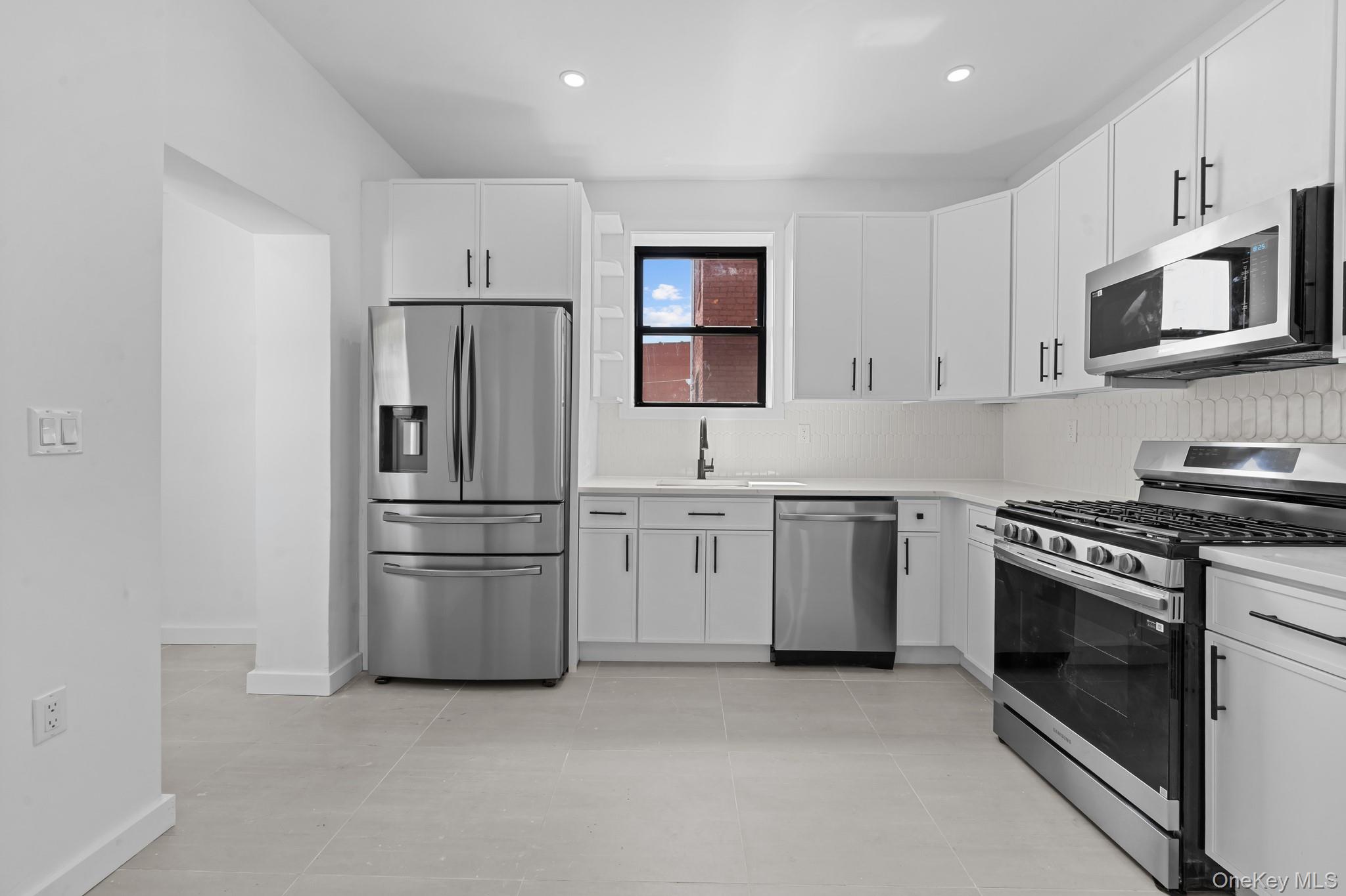 529 E 54th Street, Brooklyn, NY 11203