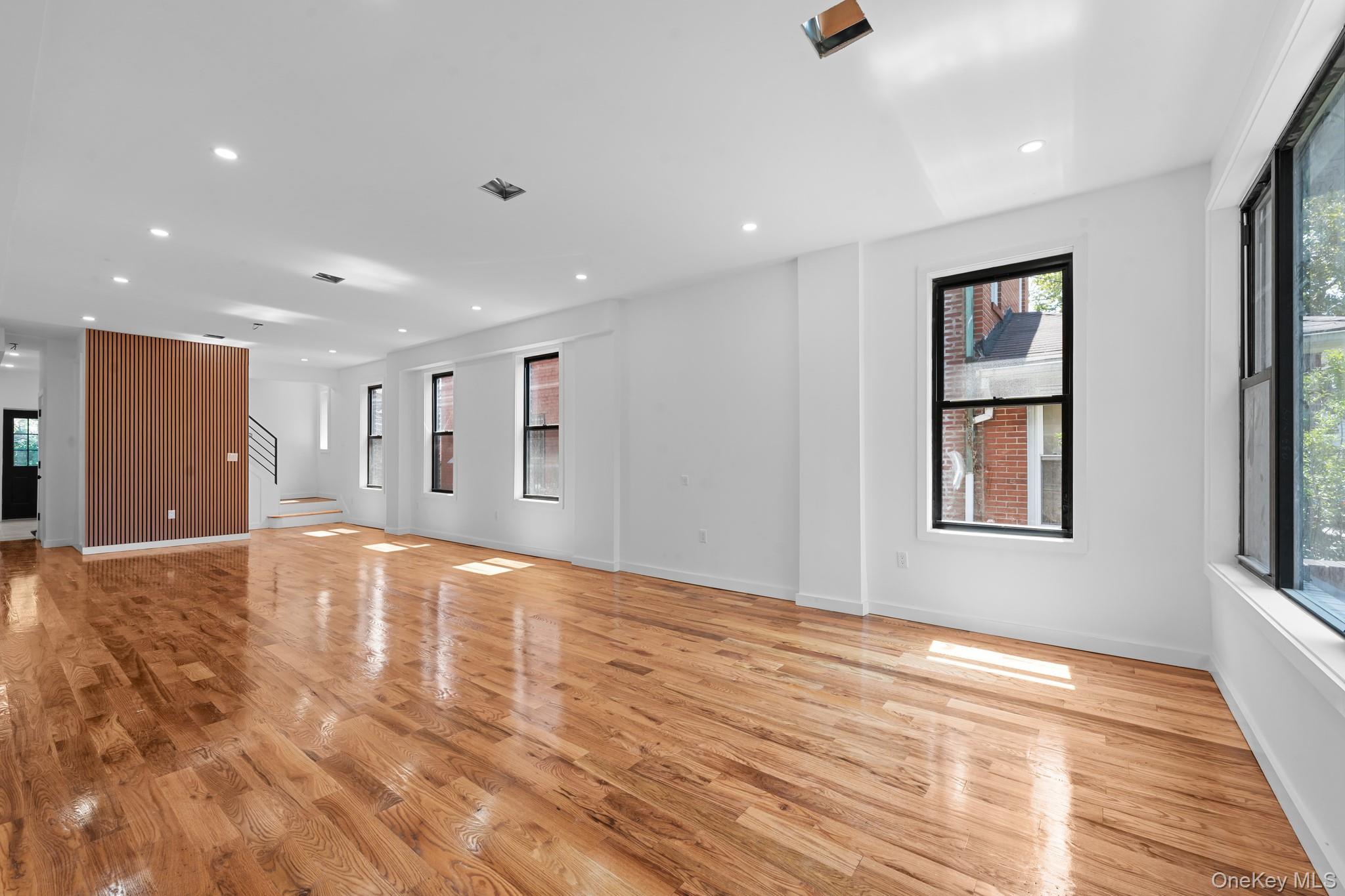 529 E 54th Street, Brooklyn, NY 11203