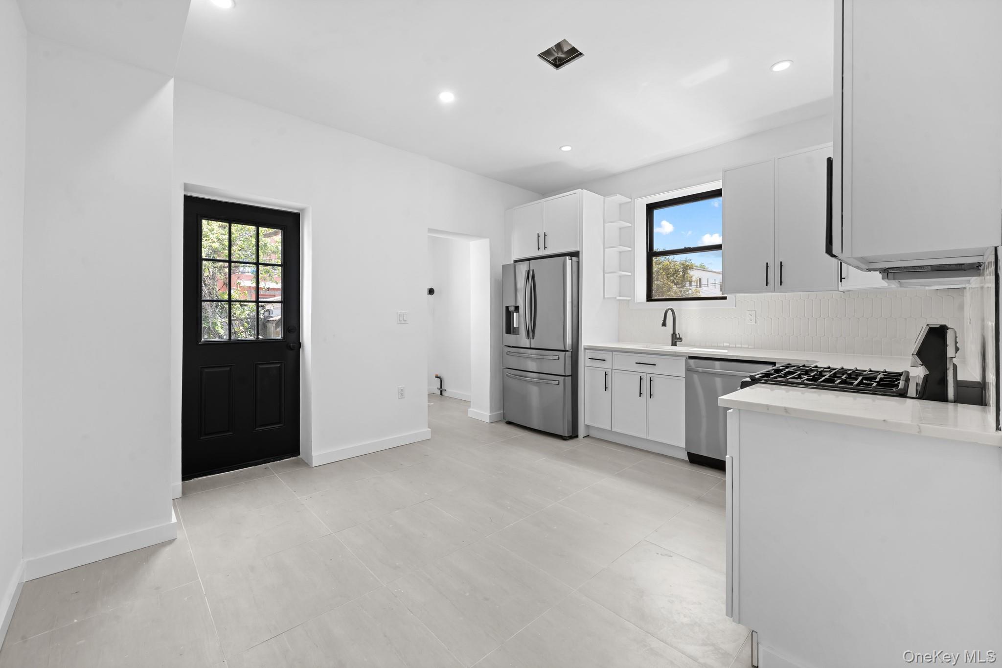 529 E 54th Street, Brooklyn, NY 11203