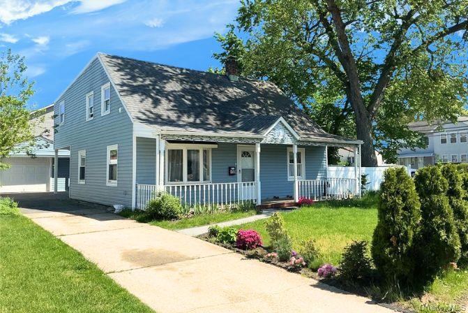 159 Spring Lane, Levittown, NY 11756