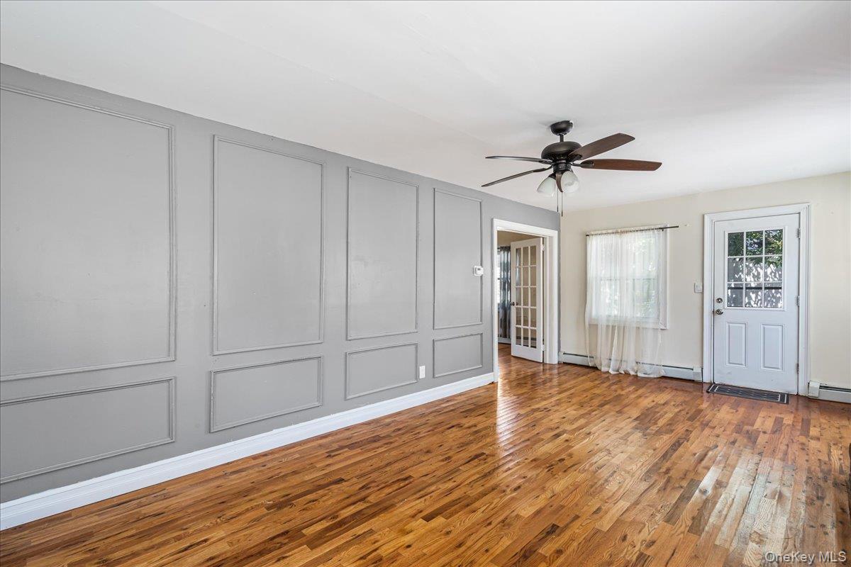 159 Spring Lane, Levittown, NY 11756