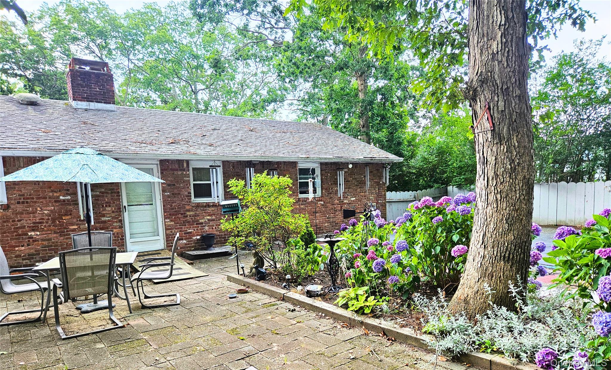 5 Leland Drive, Westhampton, NY 11977