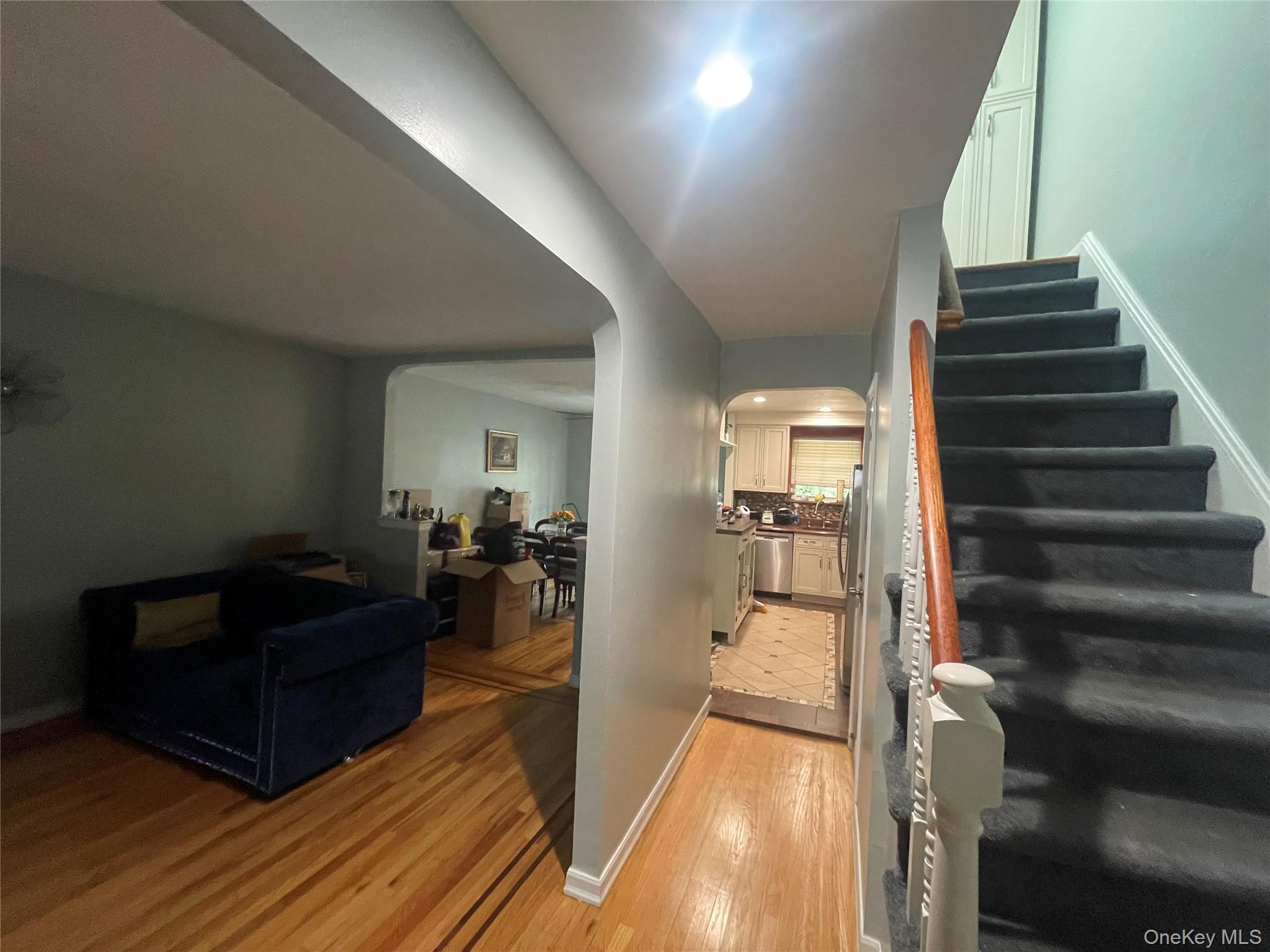 2524 Radcliff Avenue, Bronx, NY 10469