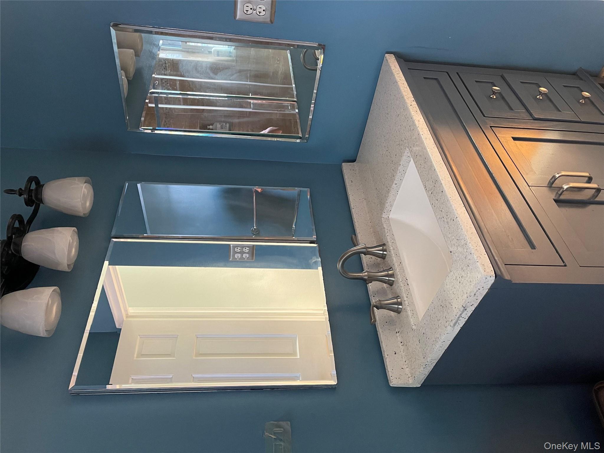 2524 Radcliff Avenue, Bronx, NY 10469