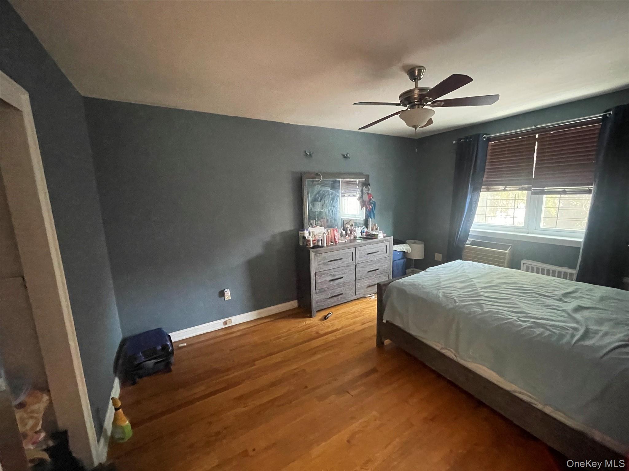 2524 Radcliff Avenue, Bronx, NY 10469