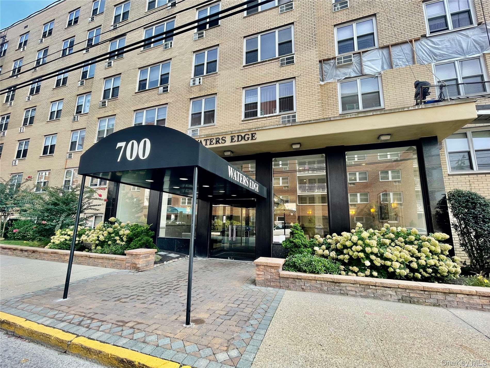700 Shore Road # 2U, Long Beach, NY 11561