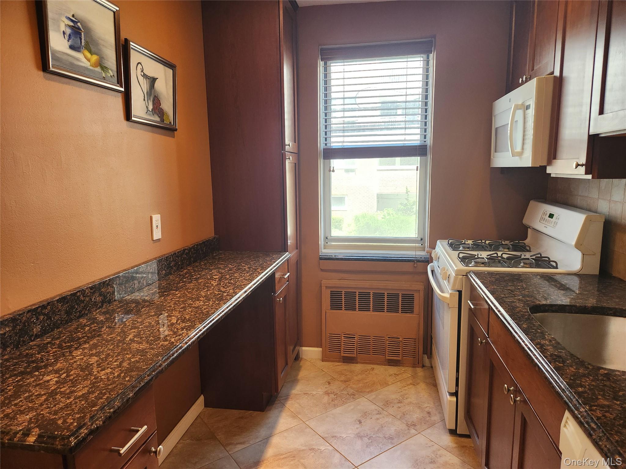 700 Shore Road # 2U, Long Beach, NY 11561