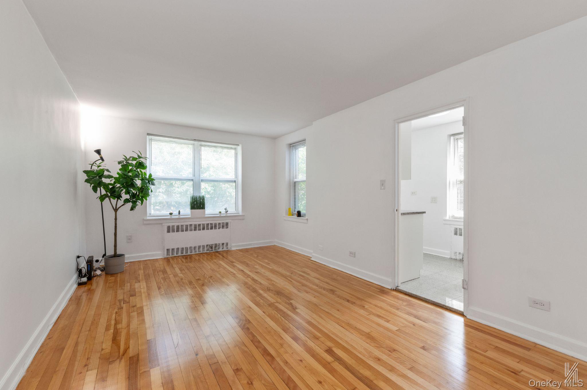 33-35 81st Street # 1G, Jackson Heights, NY 11372