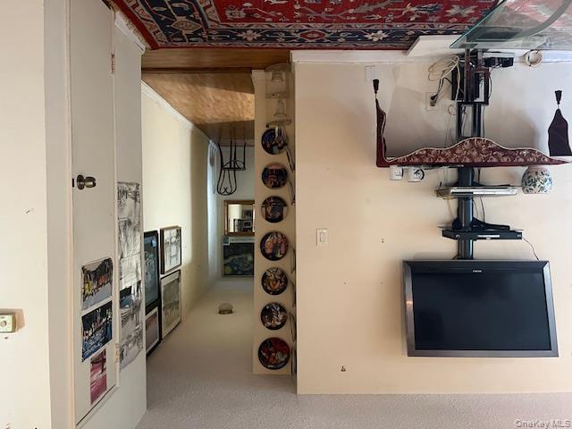 42-30 Douglaston Parkway # 2P, Douglaston, NY 11363