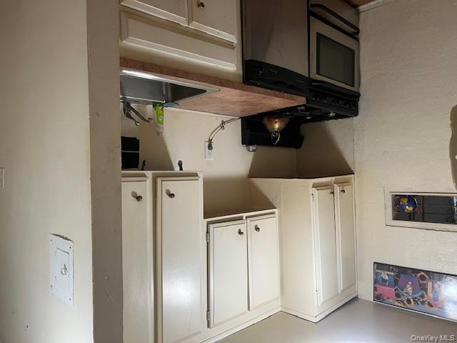 42-30 Douglaston Parkway # 2P, Douglaston, NY 11363