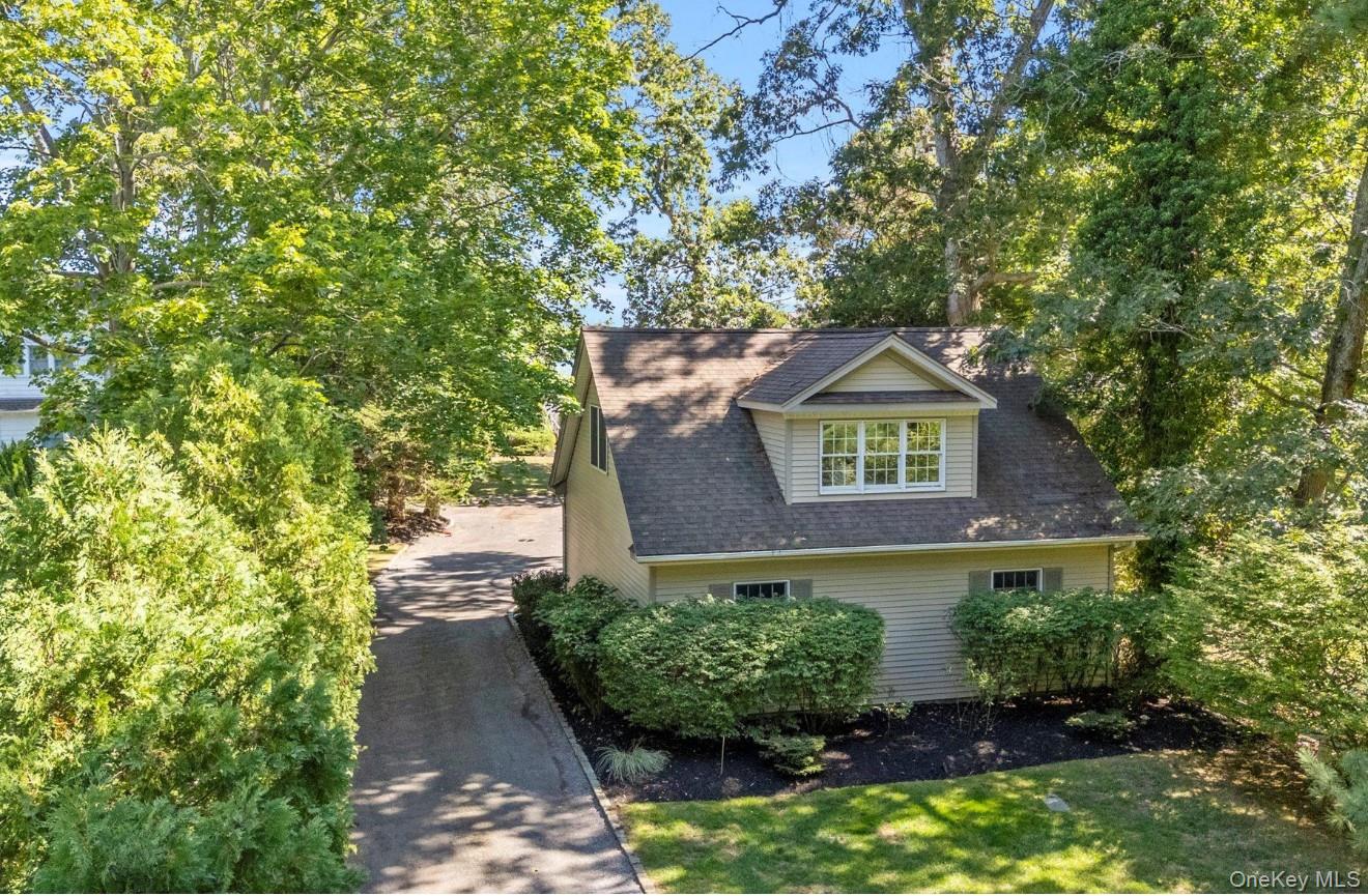 7020 Great Peconic Bay Boulevard, Laurel, NY 11948