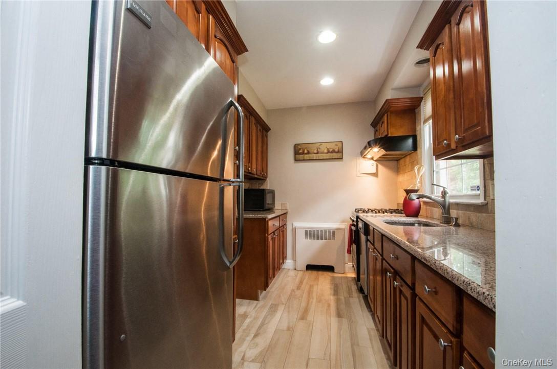 111 N Broadway # D5, White Plains, NY 10603