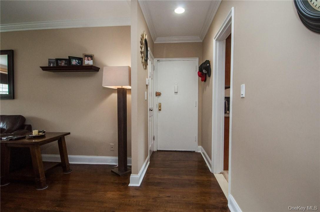 111 N Broadway # D5, White Plains, NY 10603