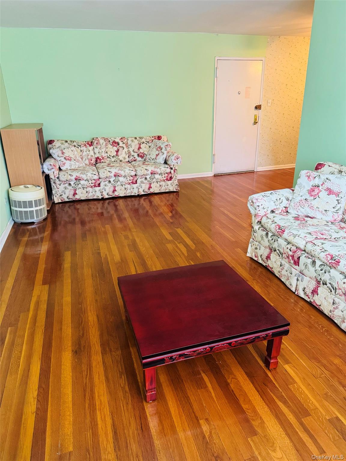 140-21 31 Road # 4J, Flushing, NY 11354