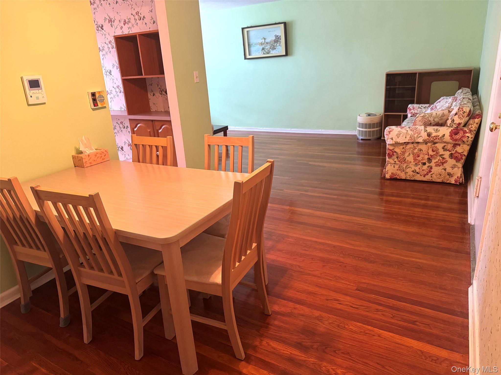 140-21 31 Road # 4J, Flushing, NY 11354