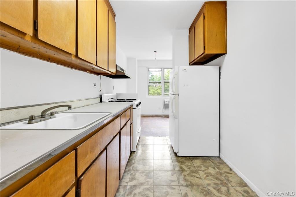 2928 W 5th Street # 2C, Brooklyn, NY 11224