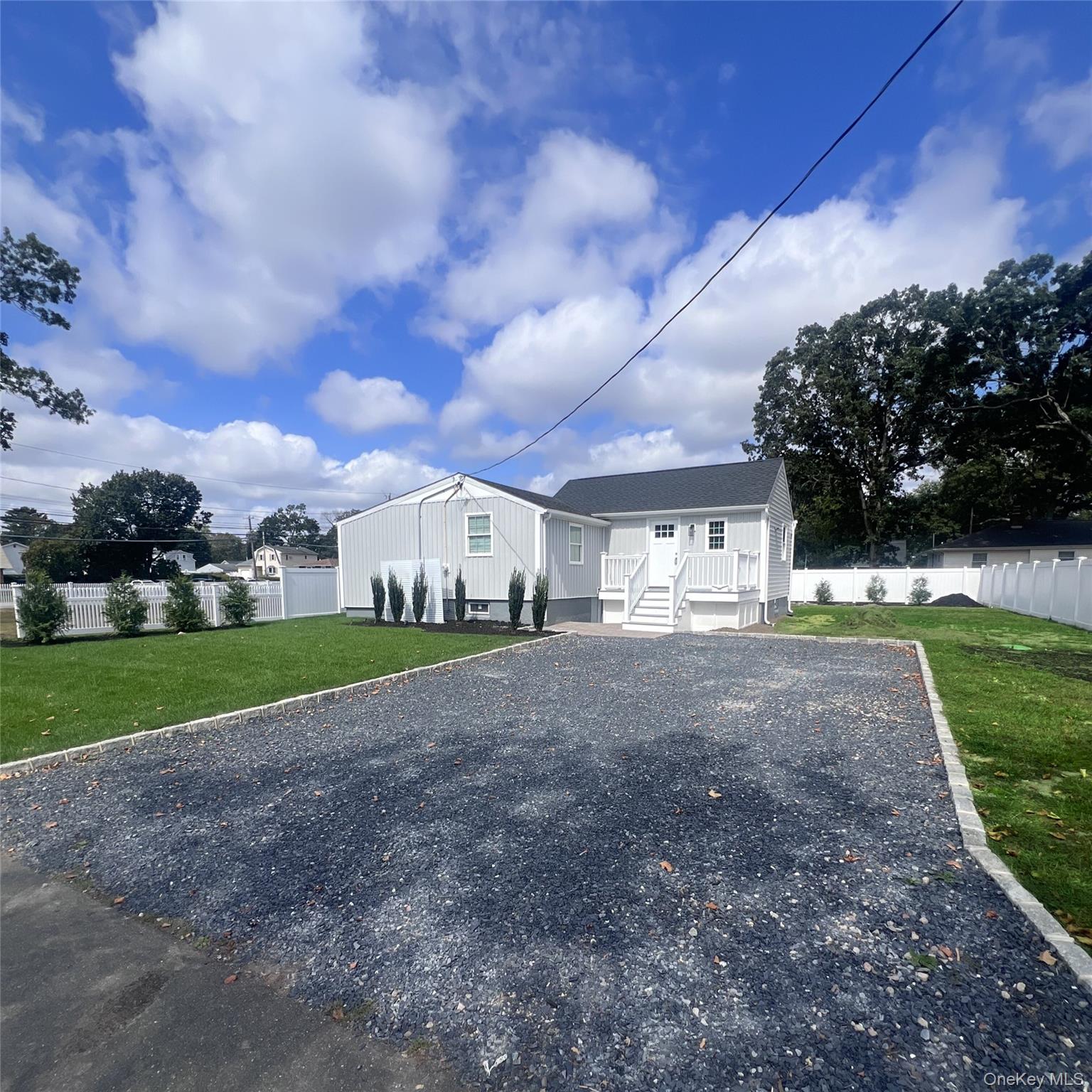 511 Spruce Street, North Babylon, NY 11703