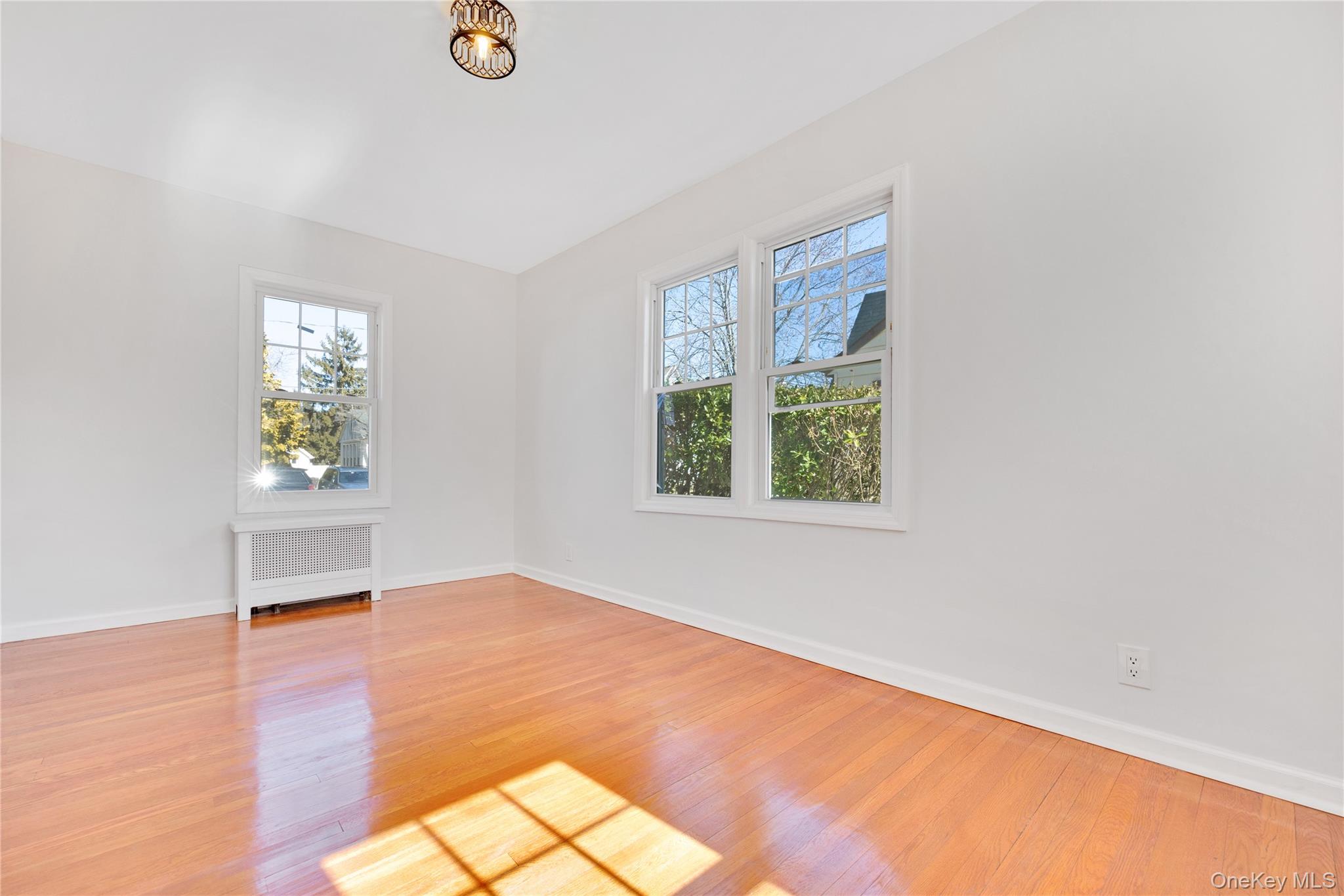 50 MAYFAIR AVENUE, West Hempstead, NY 11552-1513