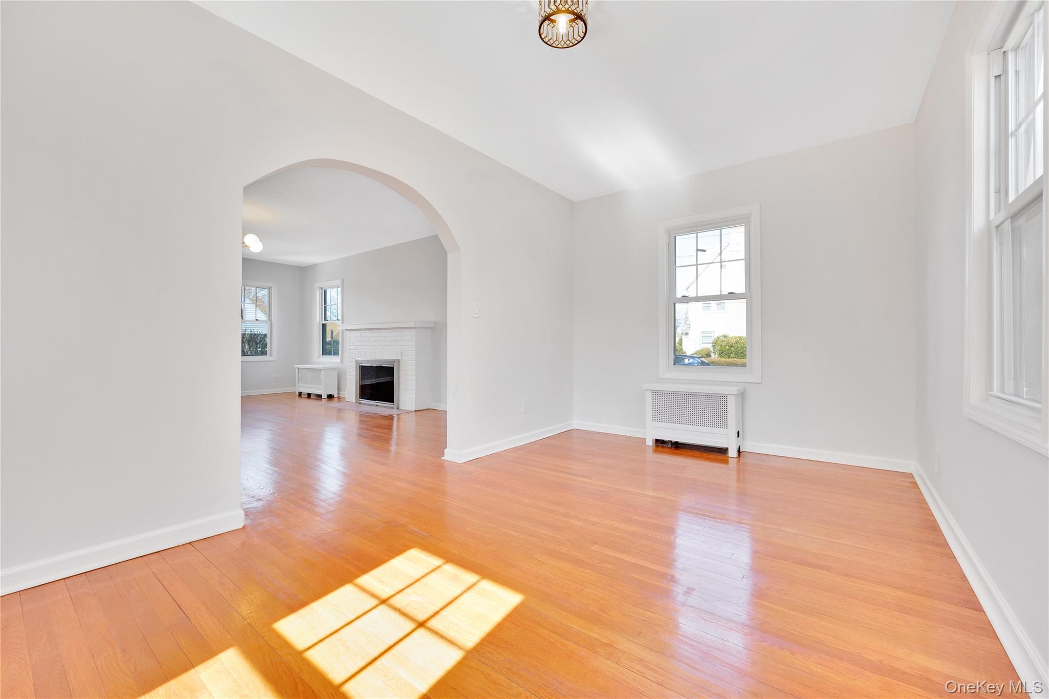 50 MAYFAIR AVENUE, West Hempstead, NY 11552-1513