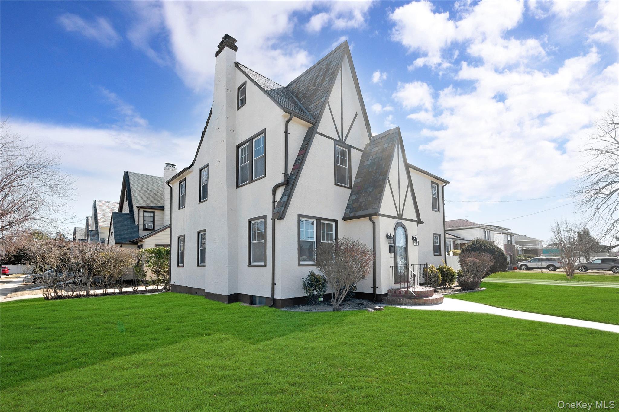 50 MAYFAIR AVENUE, West Hempstead, NY 11552-1513