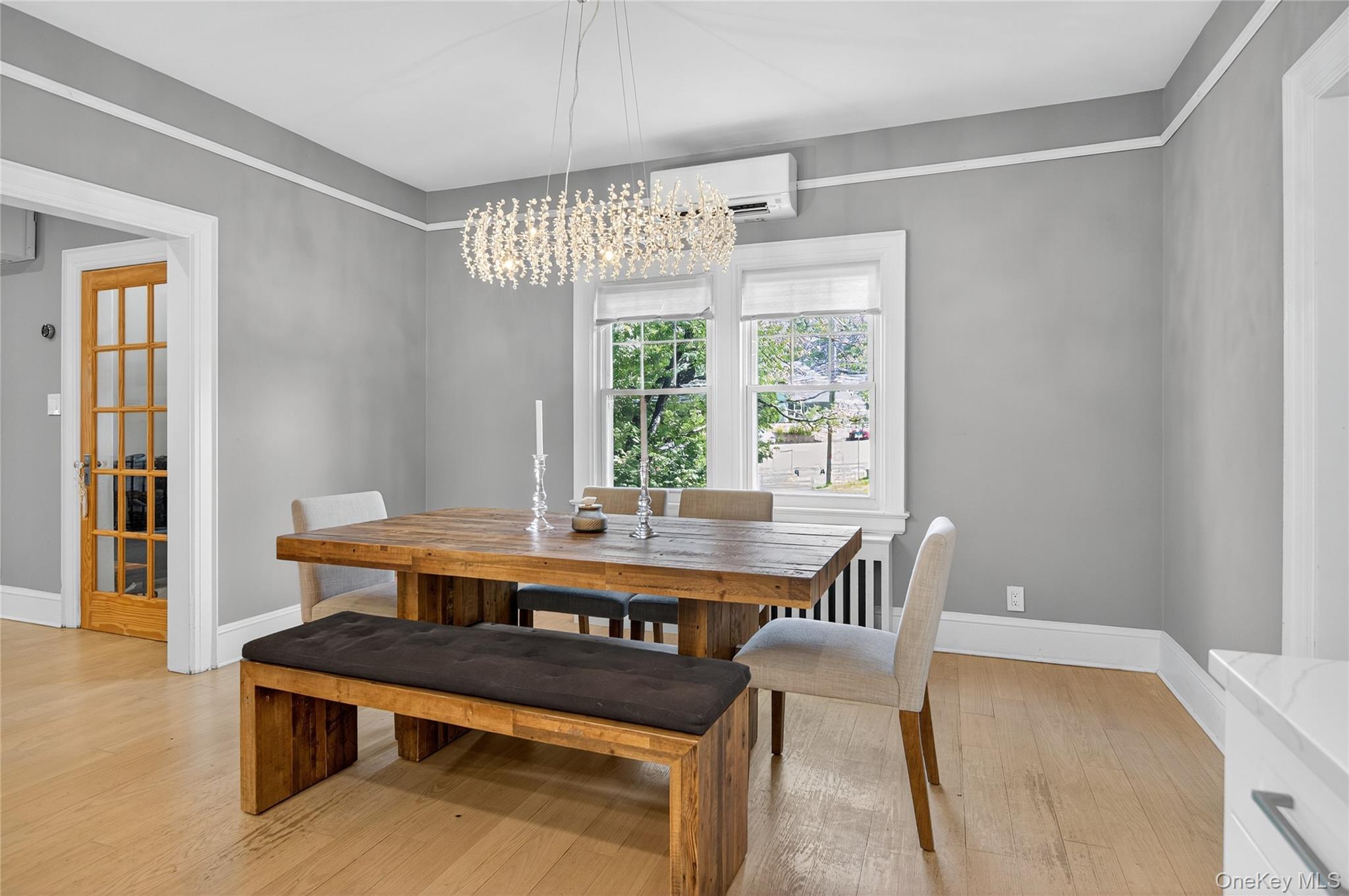 20 Hendrick Avenue, Glen Cove, NY 11542