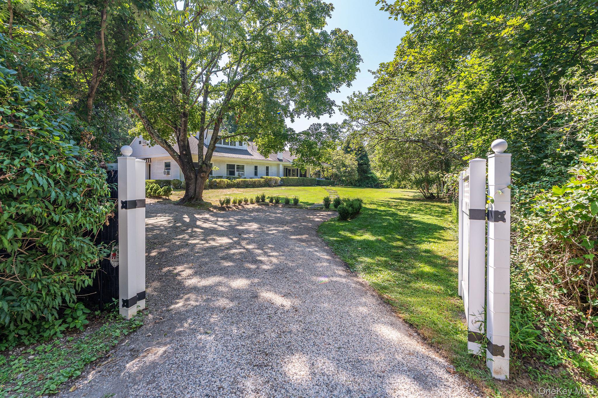 1 Gazon Road, Shelter Island, NY 11964