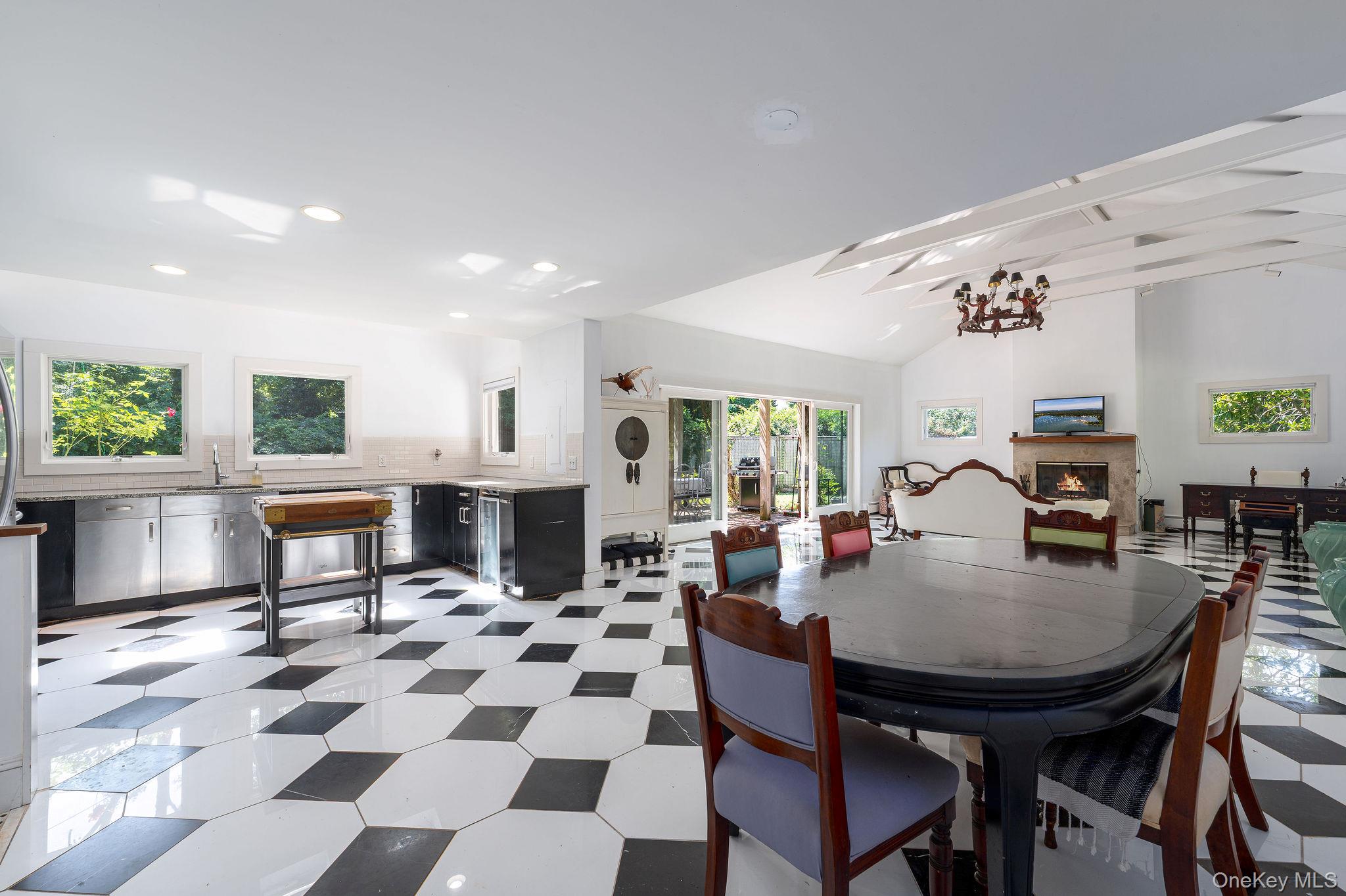 1 Gazon Road, Shelter Island, NY 11964