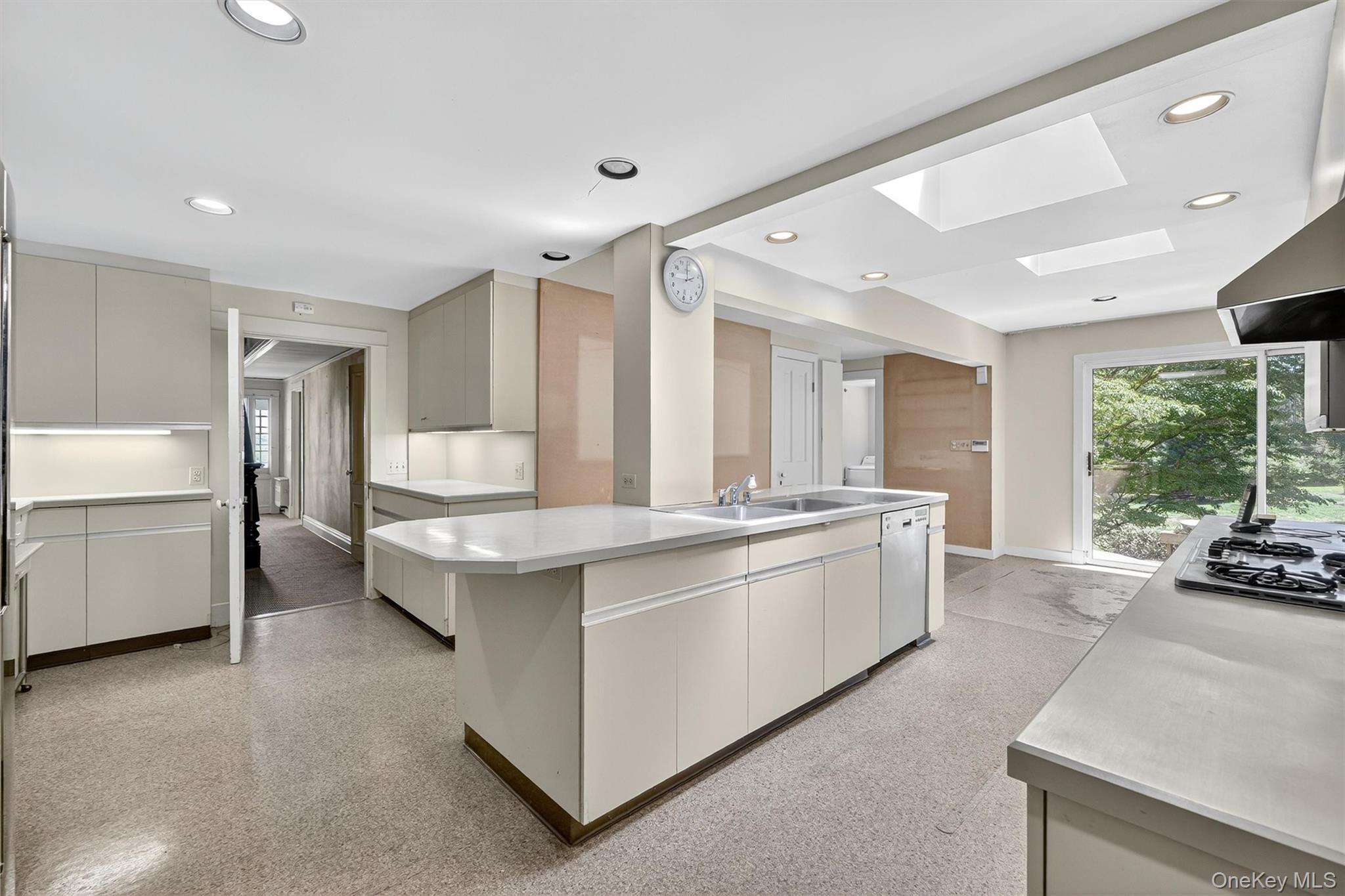 433 Arcady Road, Ossining, NY 10562