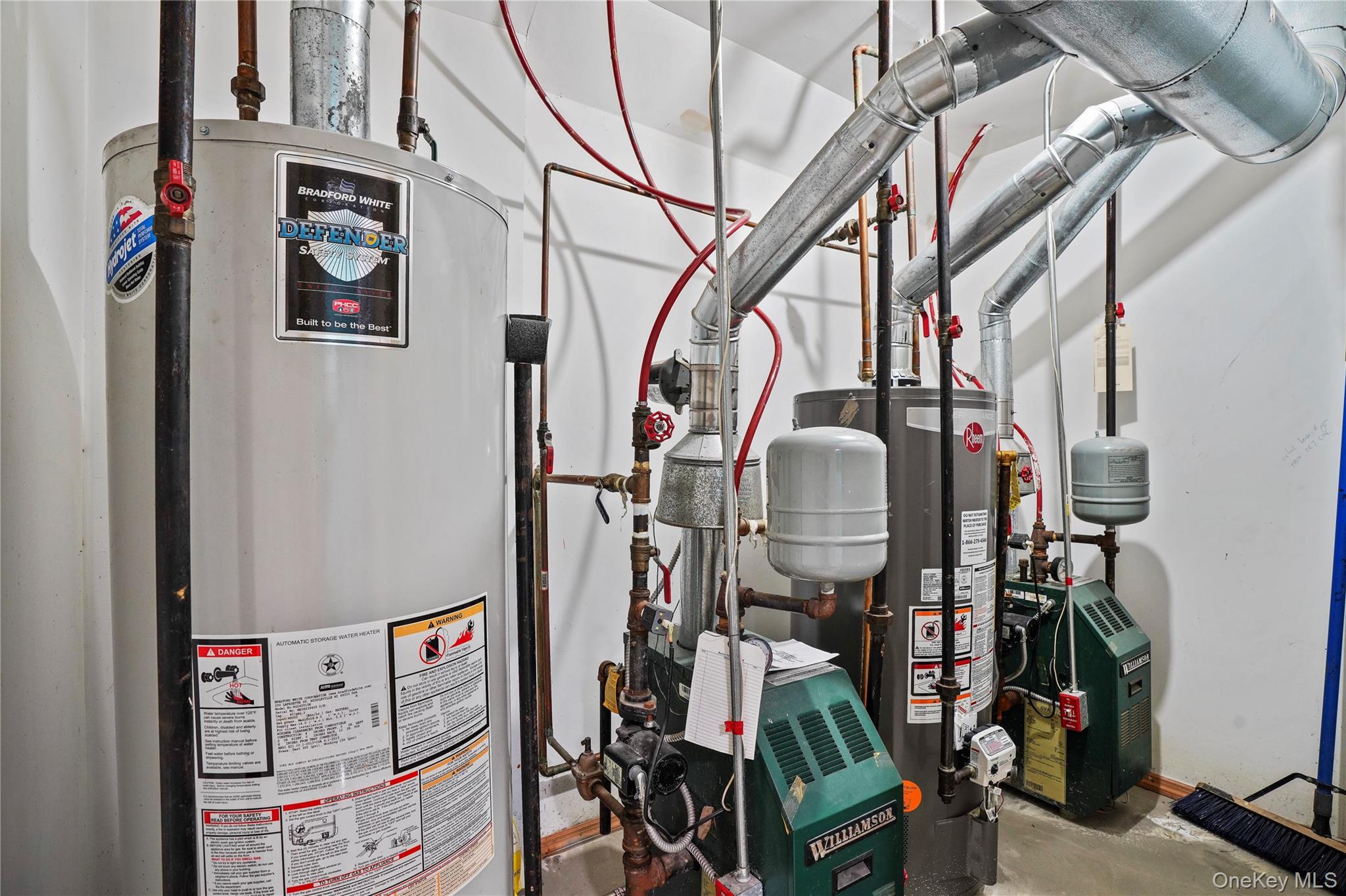 6536 Metropolitan Avenue, Middle Village, NY 11379