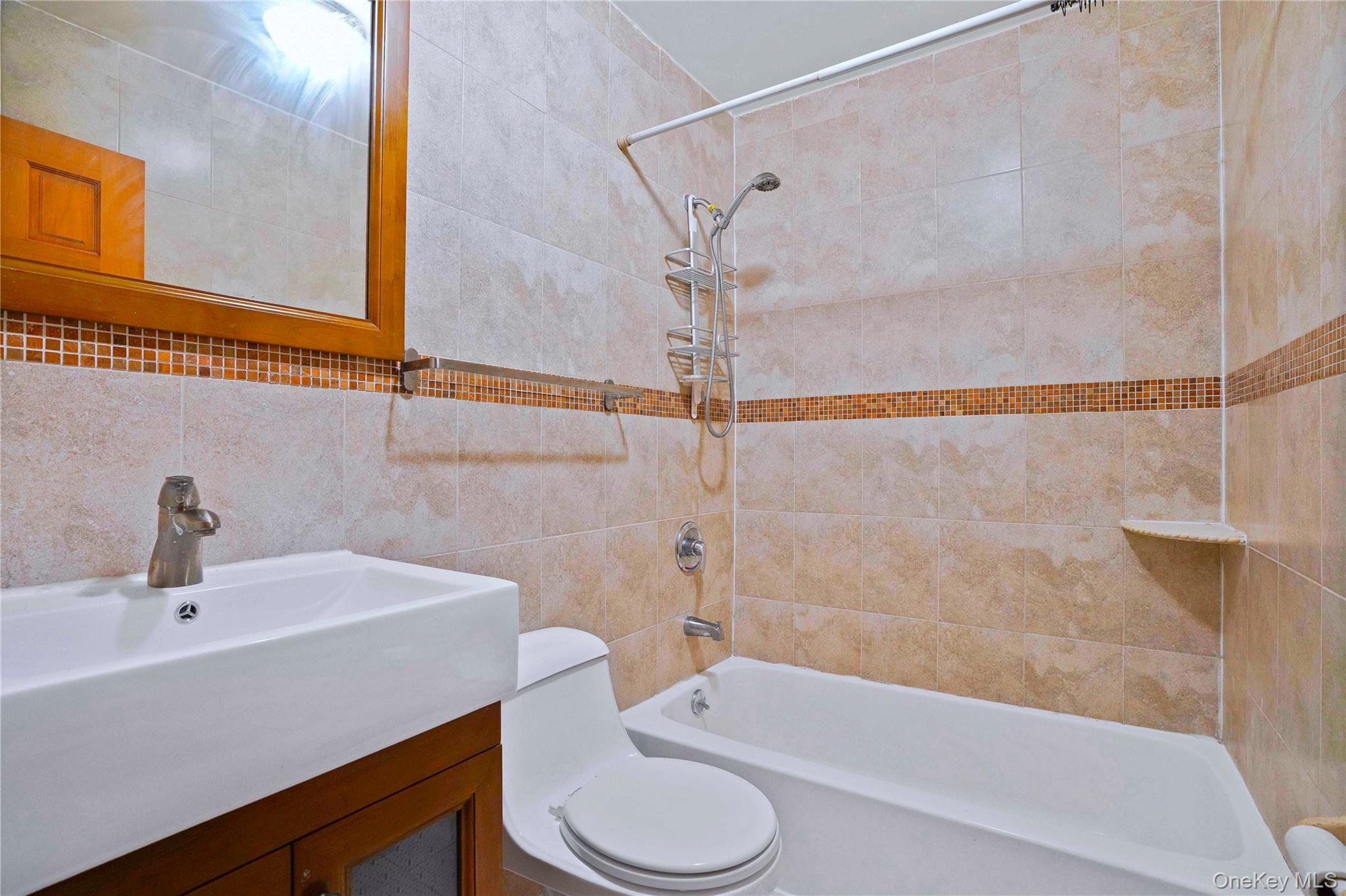 6536 Metropolitan Avenue, Middle Village, NY 11379