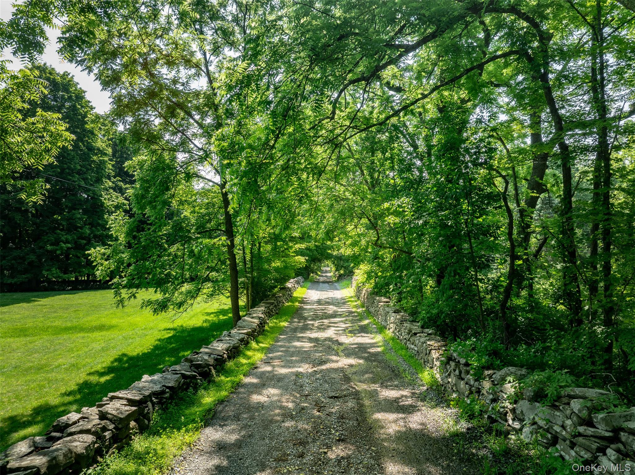 660-668 N Chodikee Lake Road, Highland, NY 12528