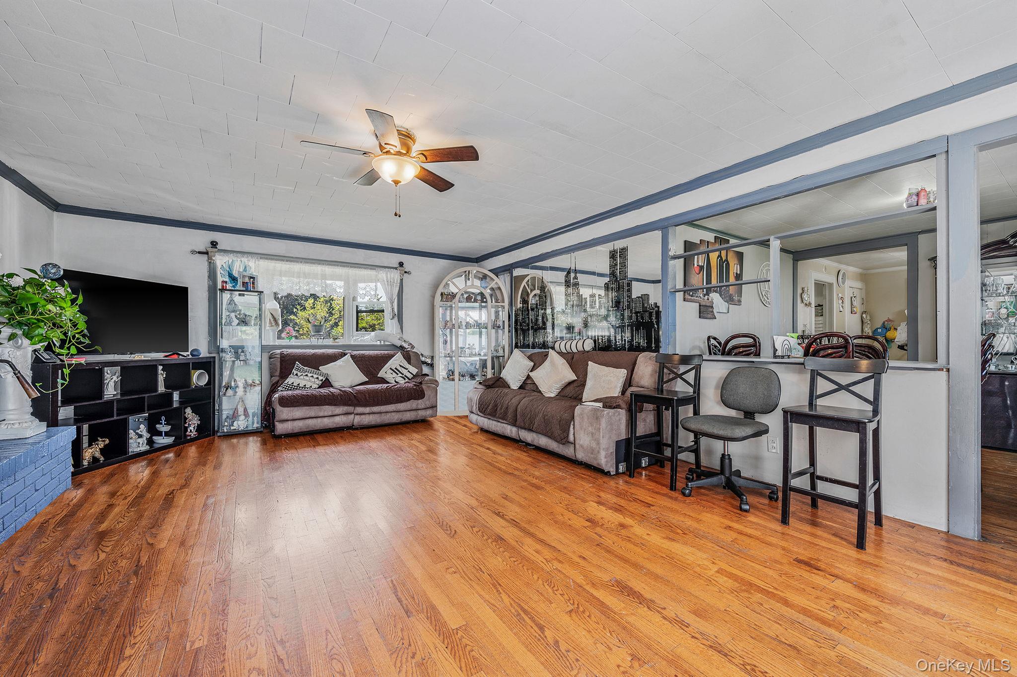 74 Taber Street, Patchogue, NY 11772