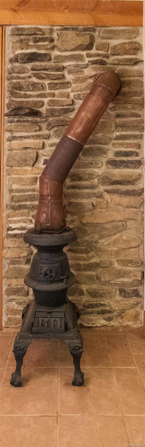 885 Grandview Road, Hancock, NY 13783