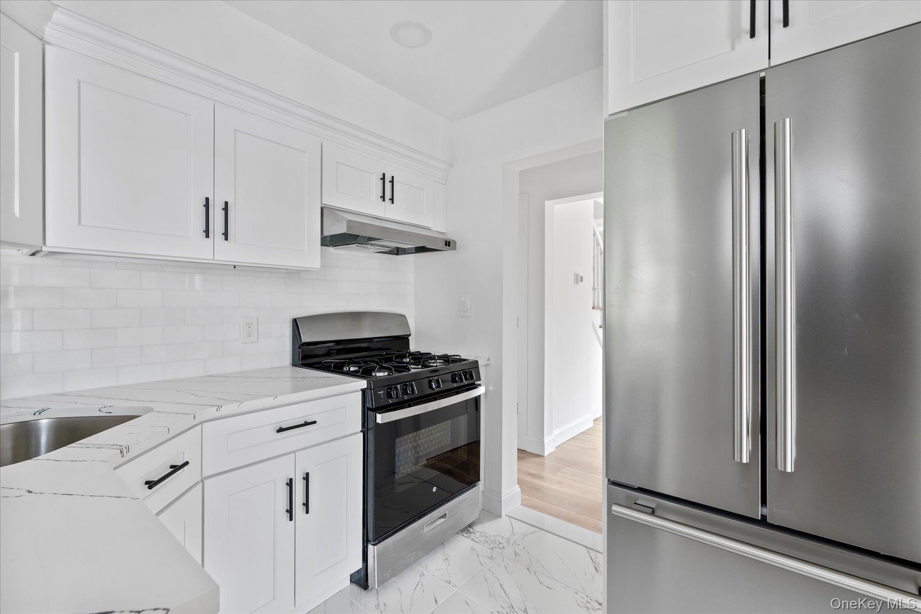 227 Warren Street, Uniondale, NY 11553