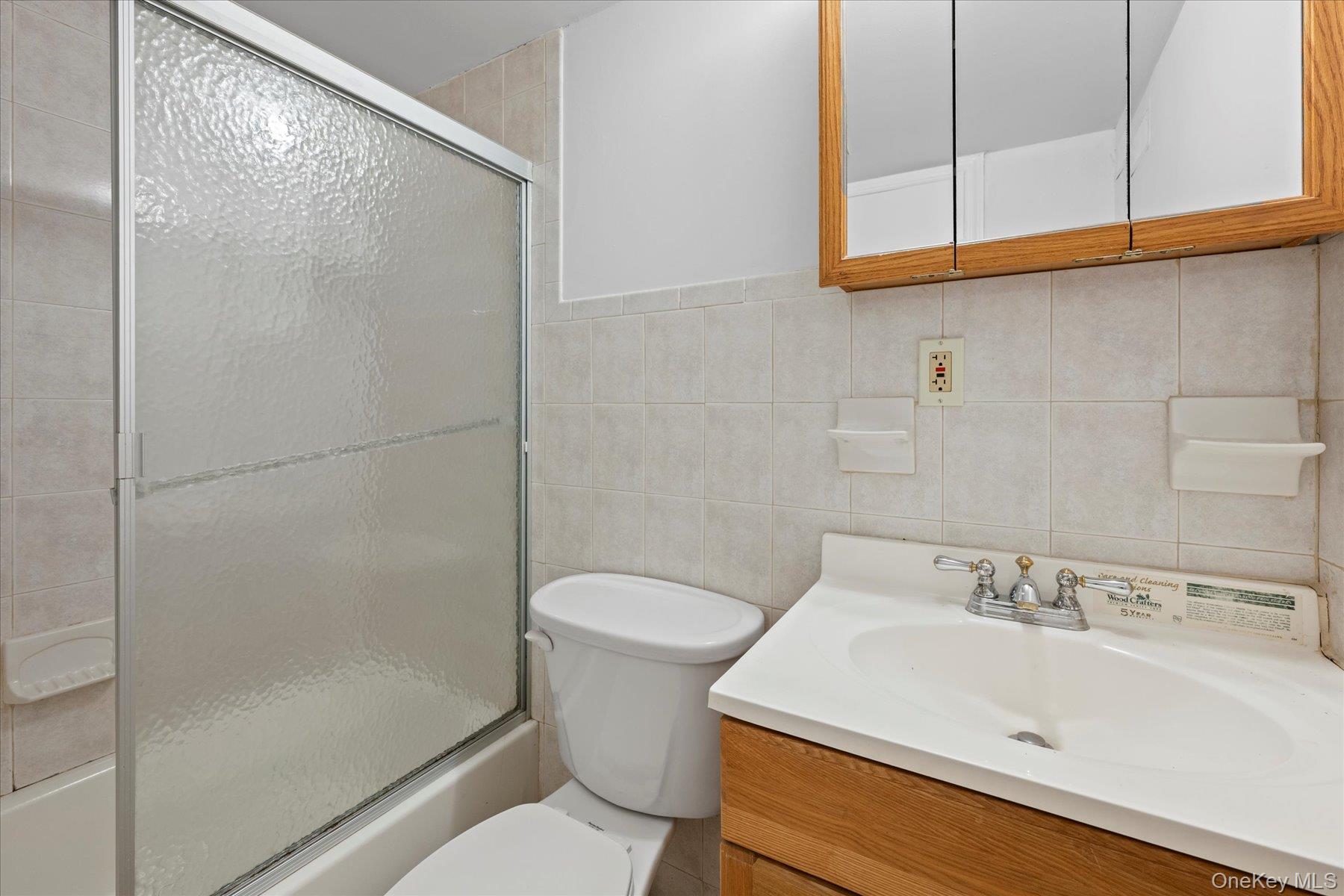 227 Warren Street, Uniondale, NY 11553