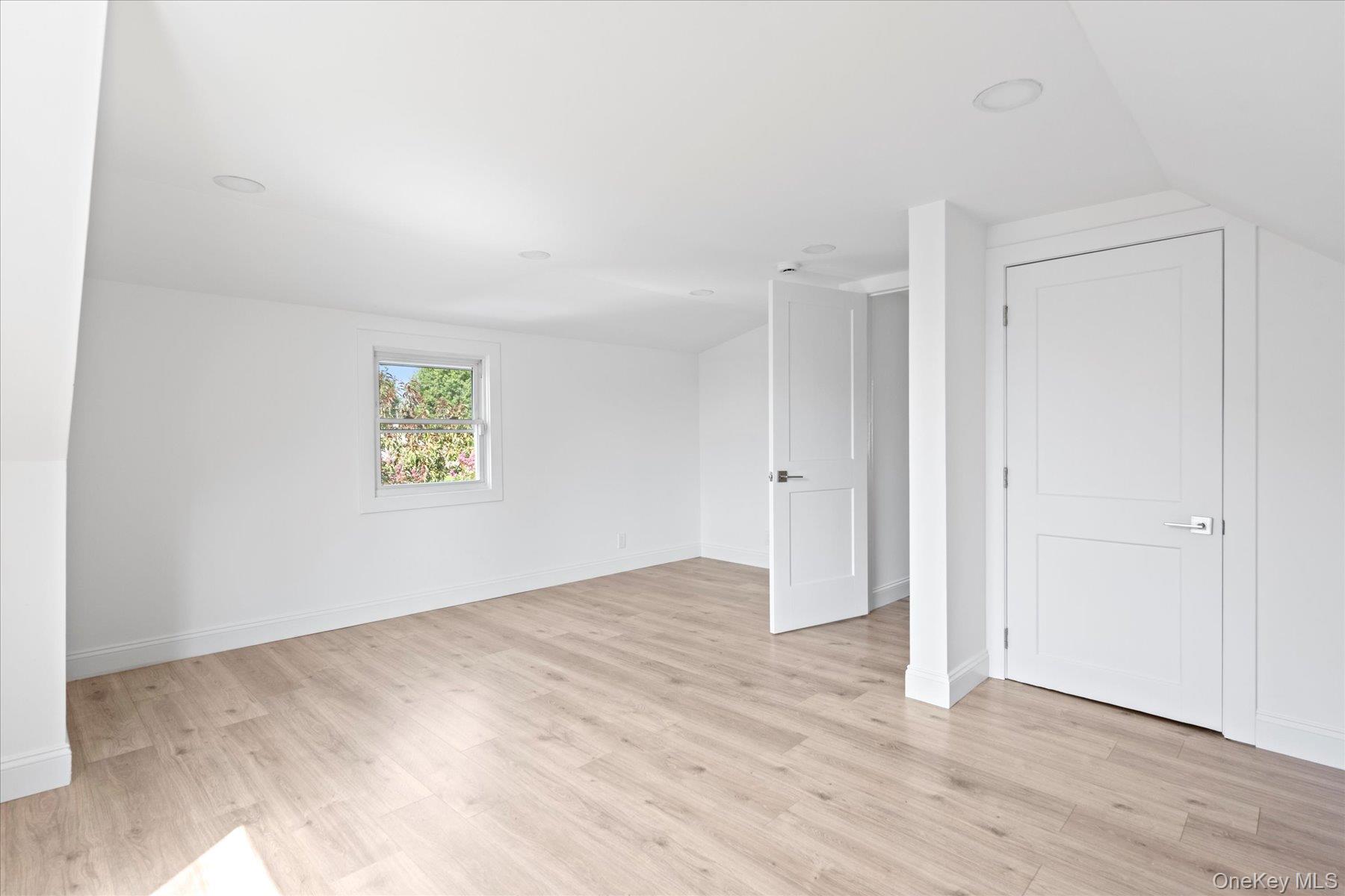 227 Warren Street, Uniondale, NY 11553