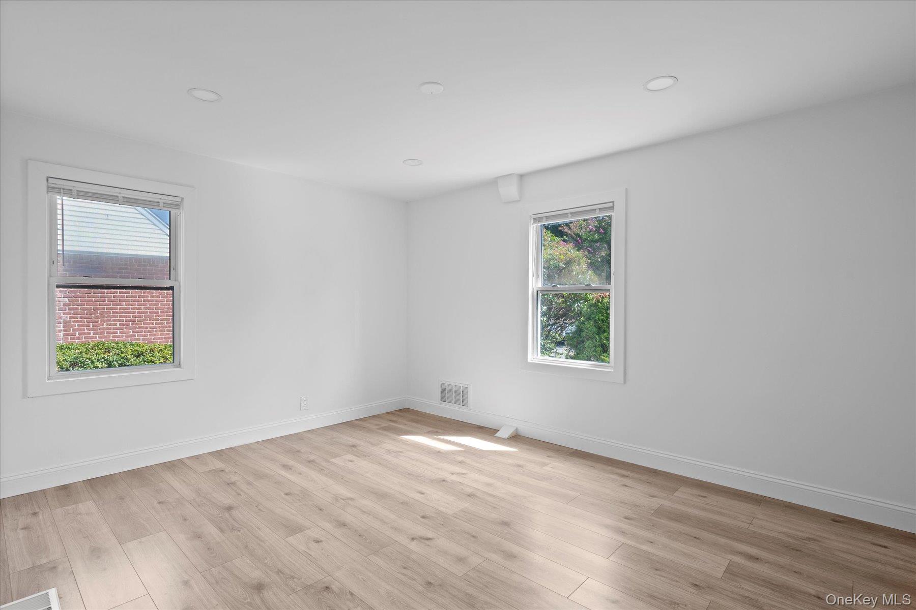 227 Warren Street, Uniondale, NY 11553