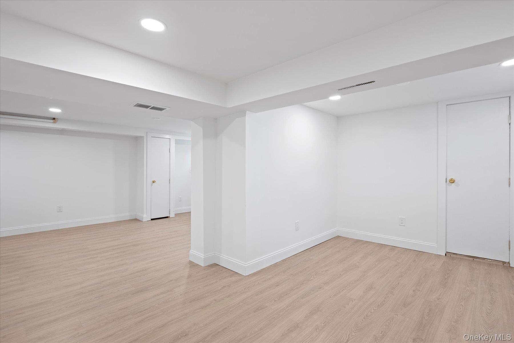 227 Warren Street, Uniondale, NY 11553