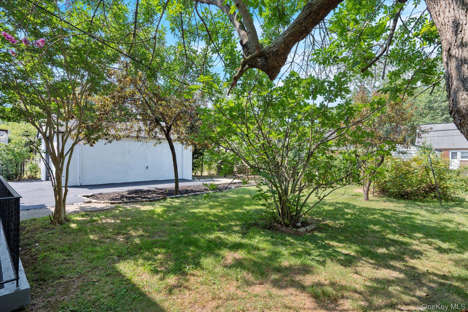 227 Warren Street, Uniondale, NY 11553