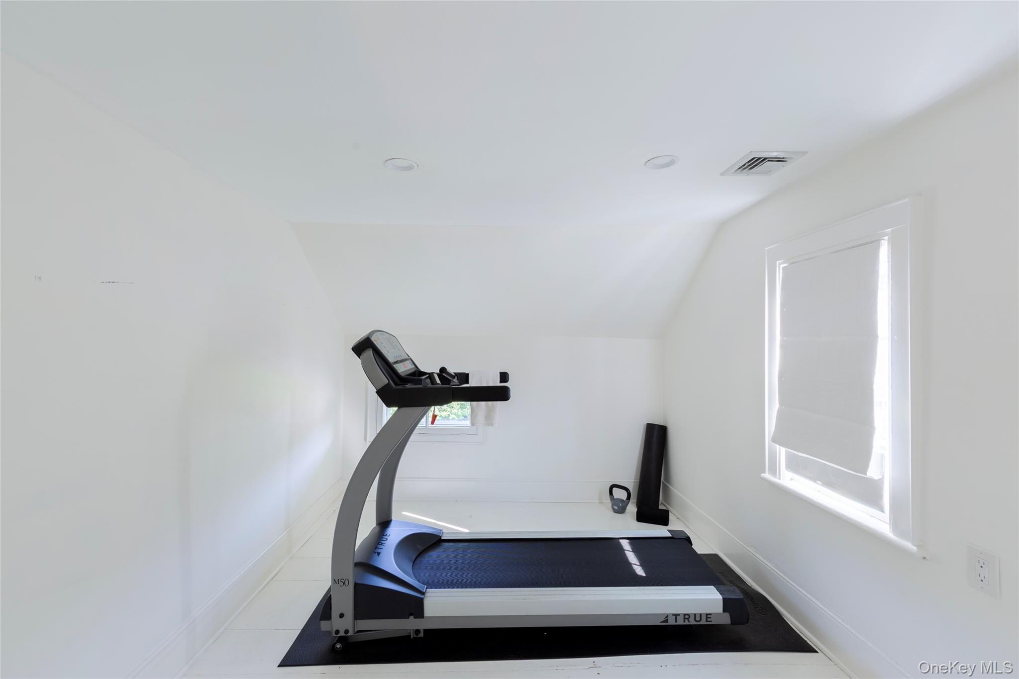 164 Vassar Road, Poughkeepsie, NY 12603