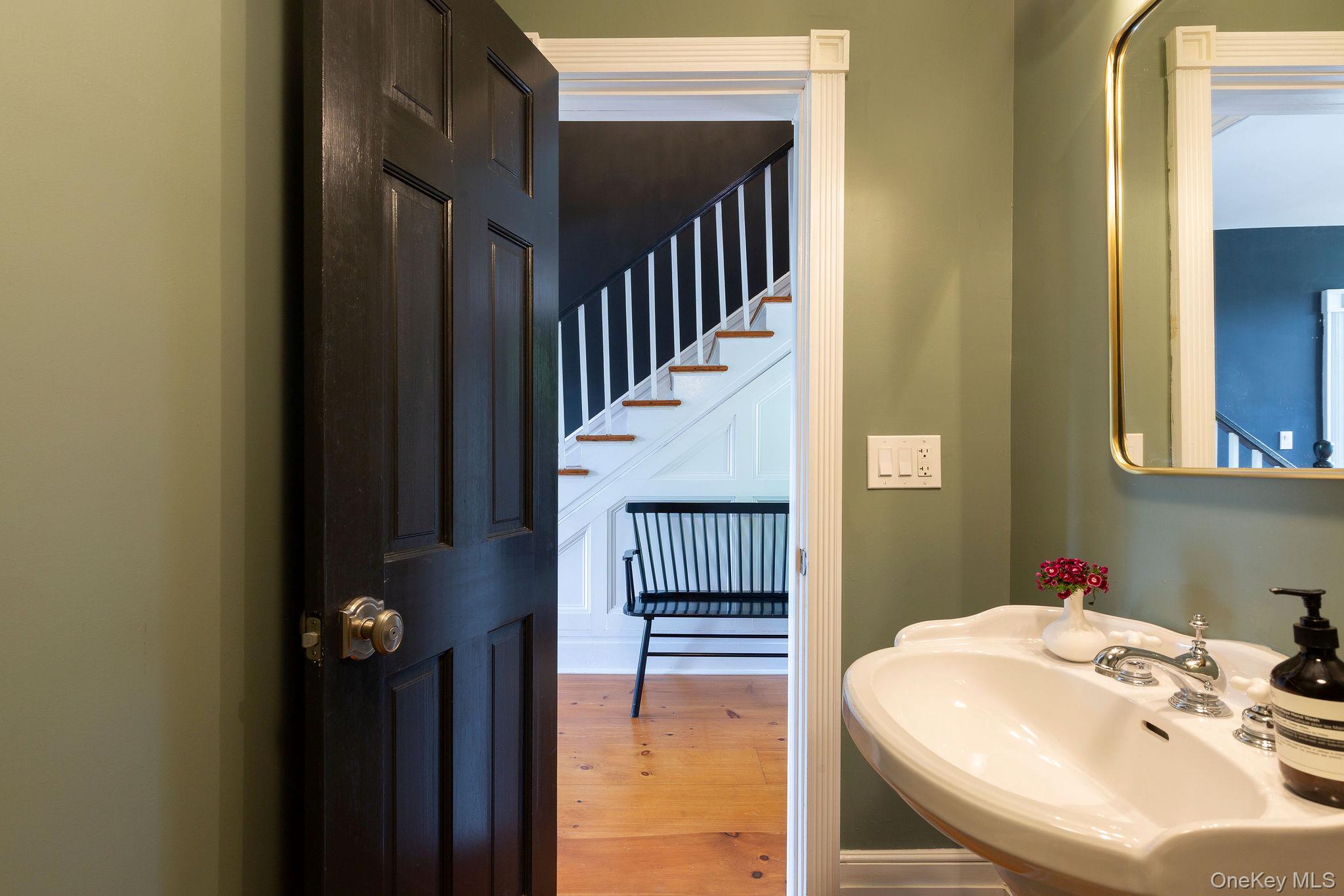 164 Vassar Road, Poughkeepsie, NY 12603