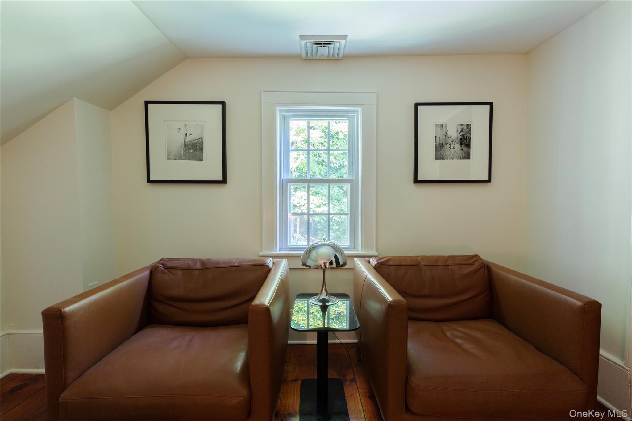 164 Vassar Road, Poughkeepsie, NY 12603