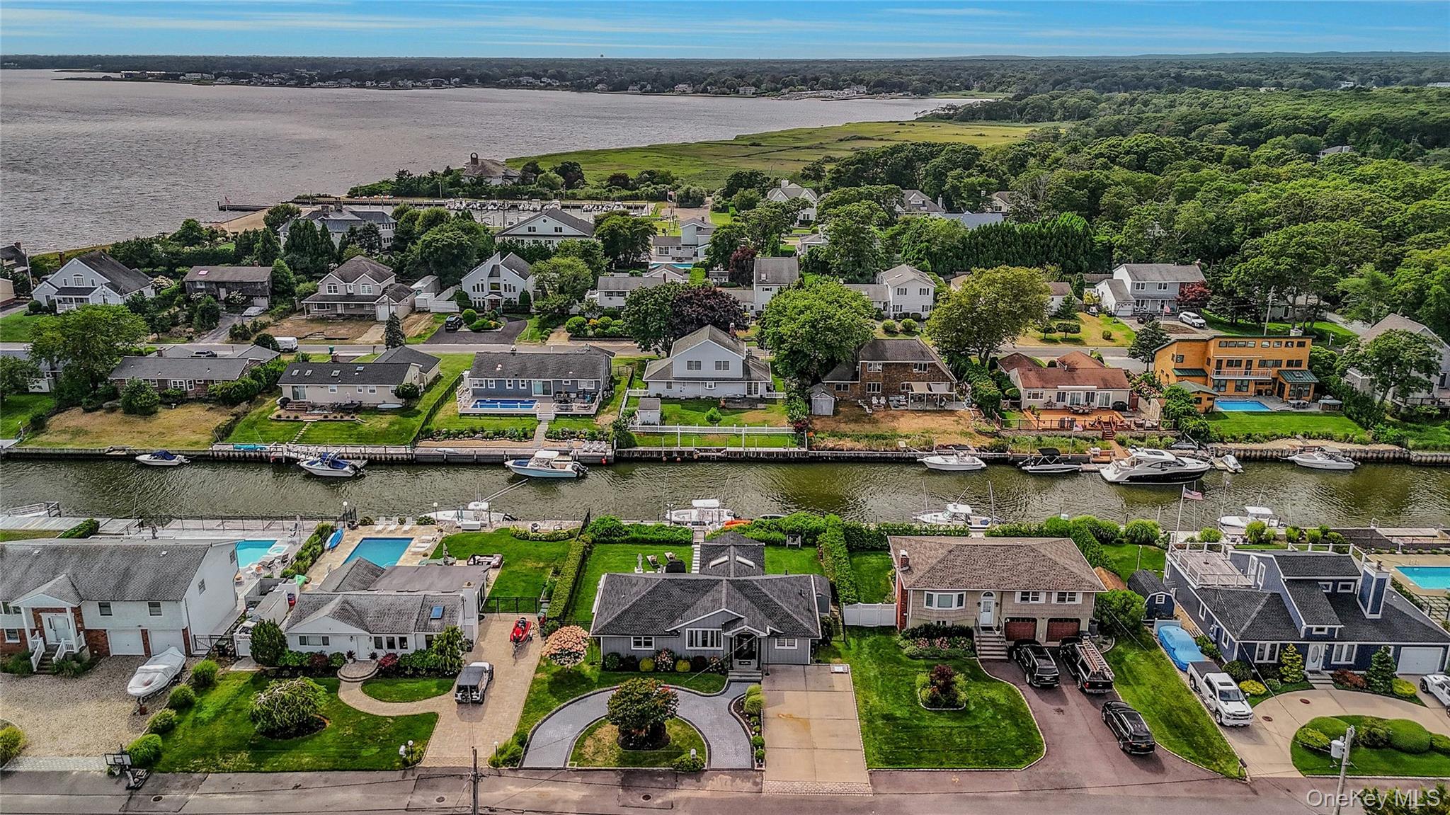 30 Tarpon Road, East Quogue, NY 11942